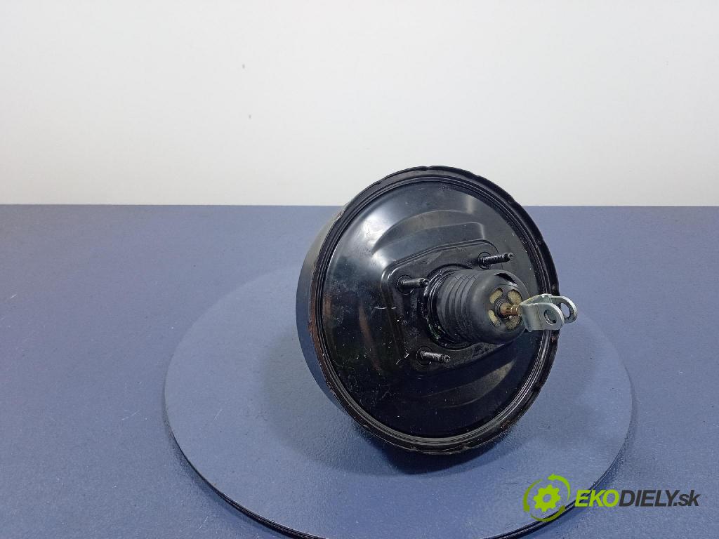 Mitsubishi Grandis 2005 servo Brzdní: