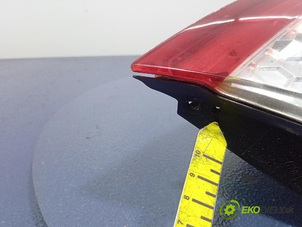 Ford Mondeo 2009 světlo Zad: levá Uvnitř 7S71-13A603-B