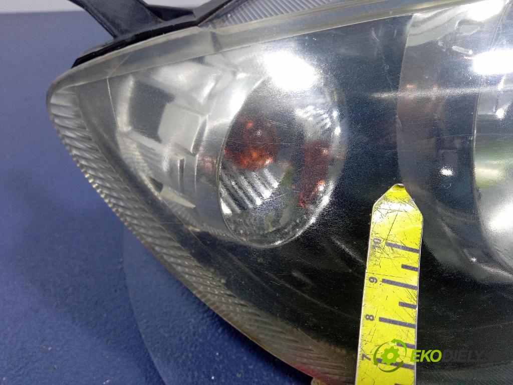 Mazda 2 2003 Reflektor: v pravo: 3M71-13W029-BF