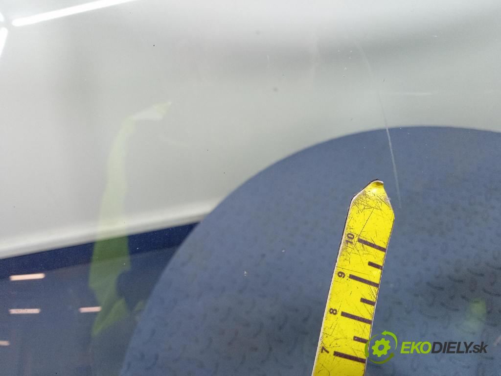 Mitsubishi Grandis 2005 sklo Predné: přední: