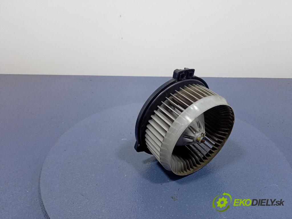 Mitsubishi Grandis 2005 ventilátor Vzduch: 19400-1610