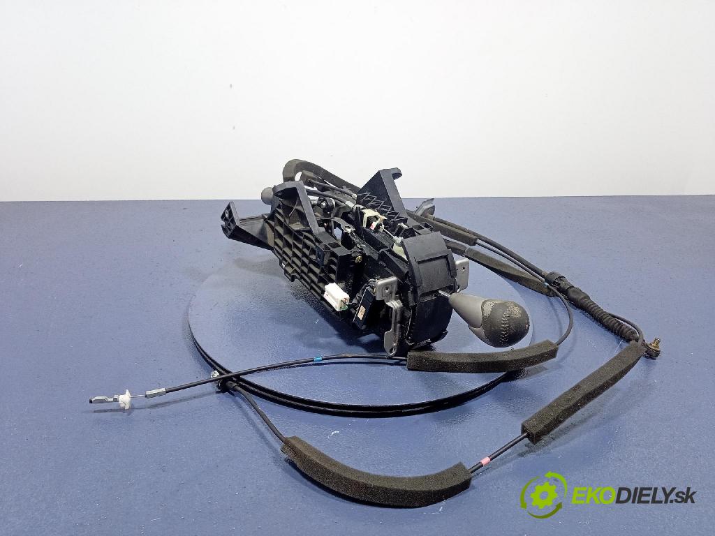 Mitsubishi Grandis 2005 Páka: Zmeny: