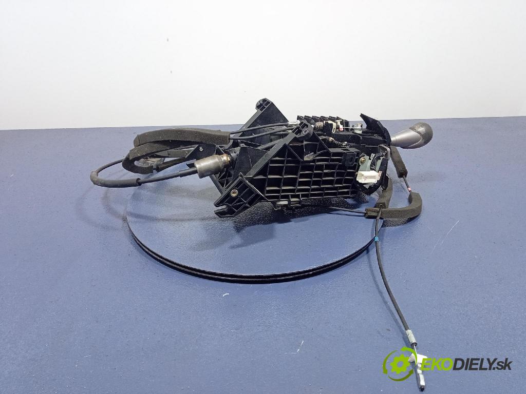 Mitsubishi Grandis 2005 Páka: Zmeny: