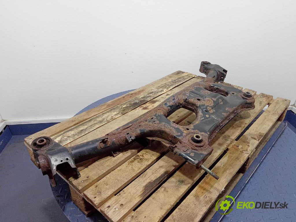 Mitsubishi Grandis 2005 výstuha Pozastavenia: zad