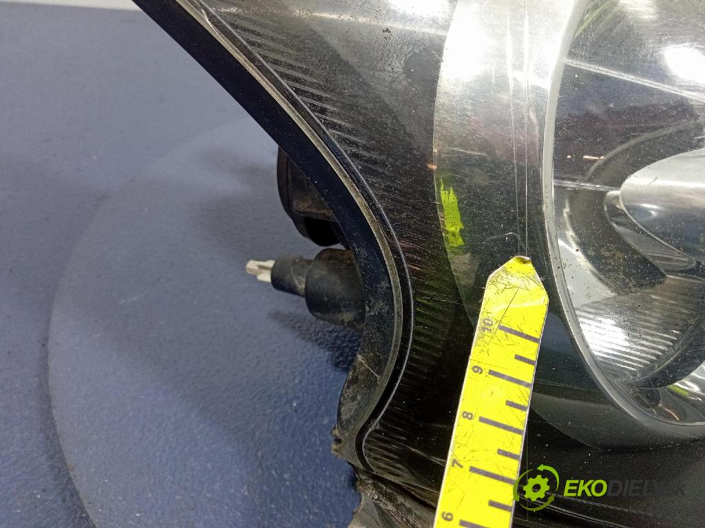 Toyota Aygo 2009 Reflektor: v pravo: 81110-0H070