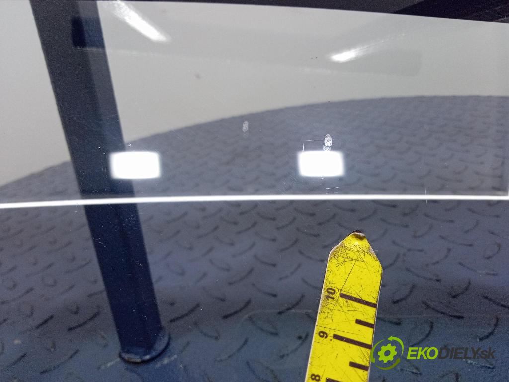 Toyota Aygo 2009 sklo Karoséria: zad 