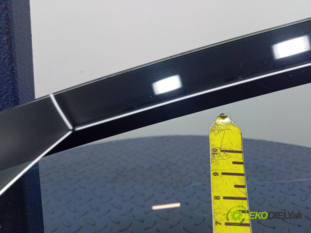 Toyota Aygo 2009 sklo Karoséria: zad