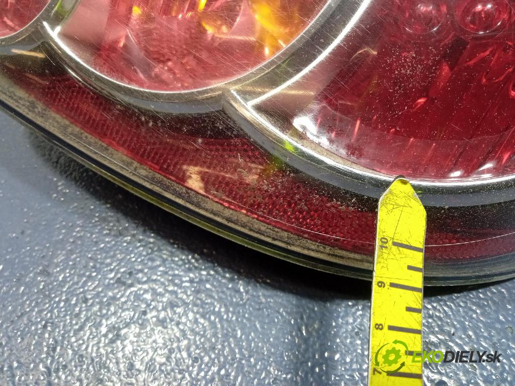 Toyota Aygo 2009 svetlo / reflektor zad Prava: Vonkajsia: