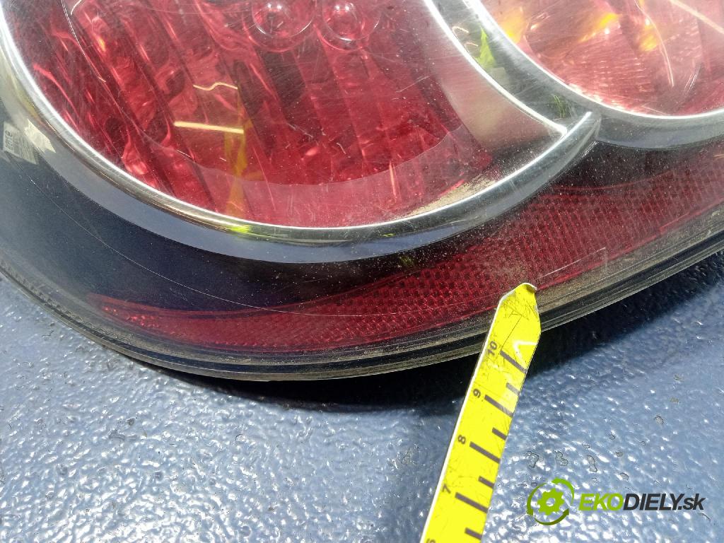 Toyota Aygo 2009 svetlo / reflektor zad ľavá Vonkajsia: