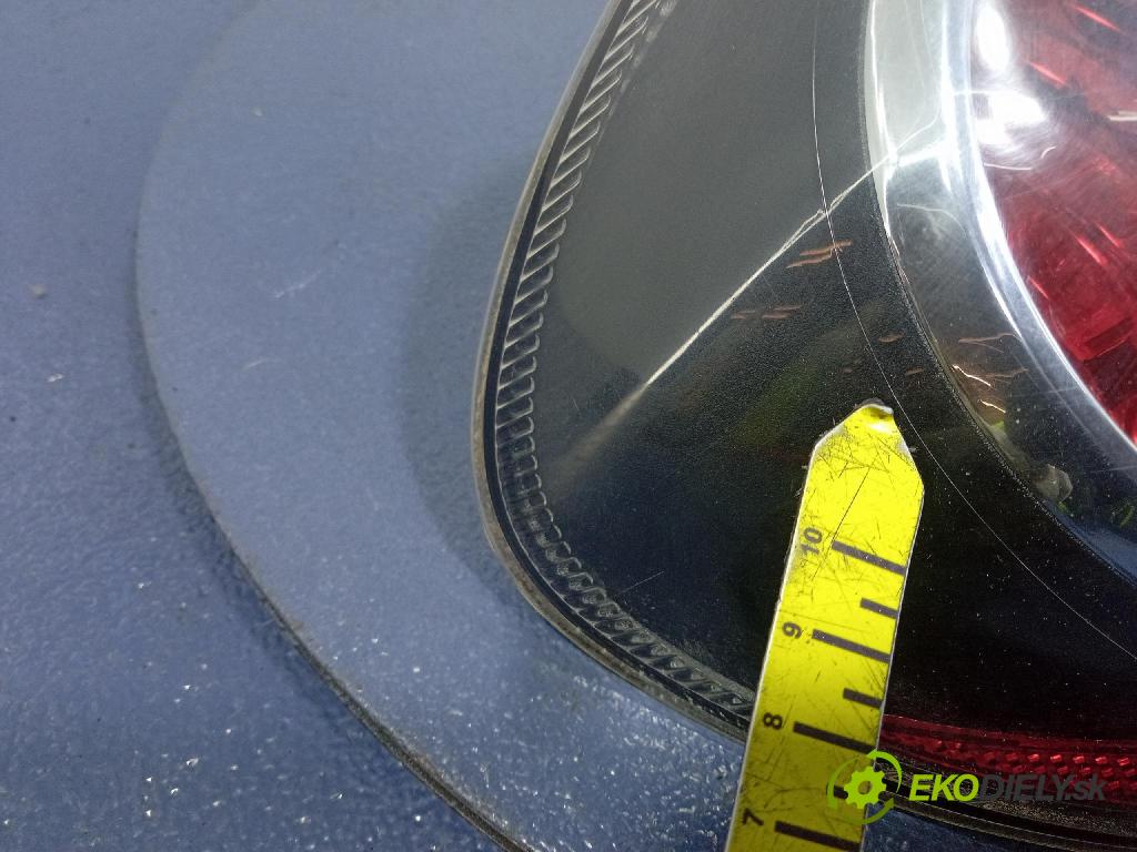 Toyota Aygo 2009 svetlo / reflektor zad ľavá Vonkajsia: 