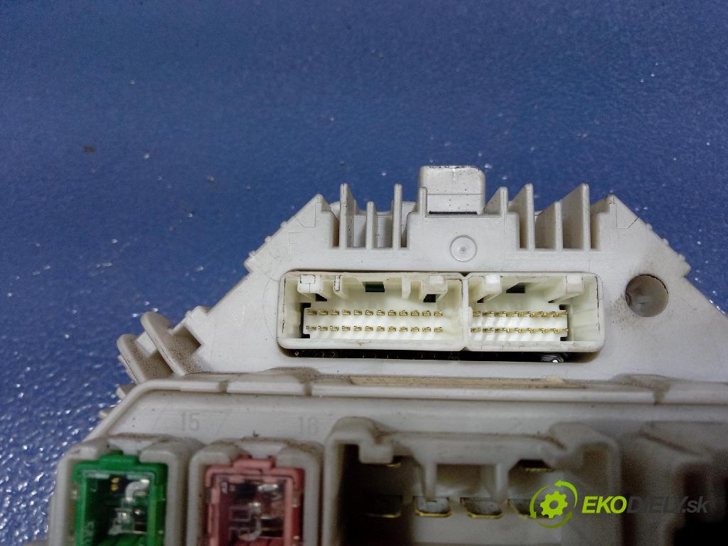 Toyota Aygo 2009 prístrojovka/ budíky 91709H21