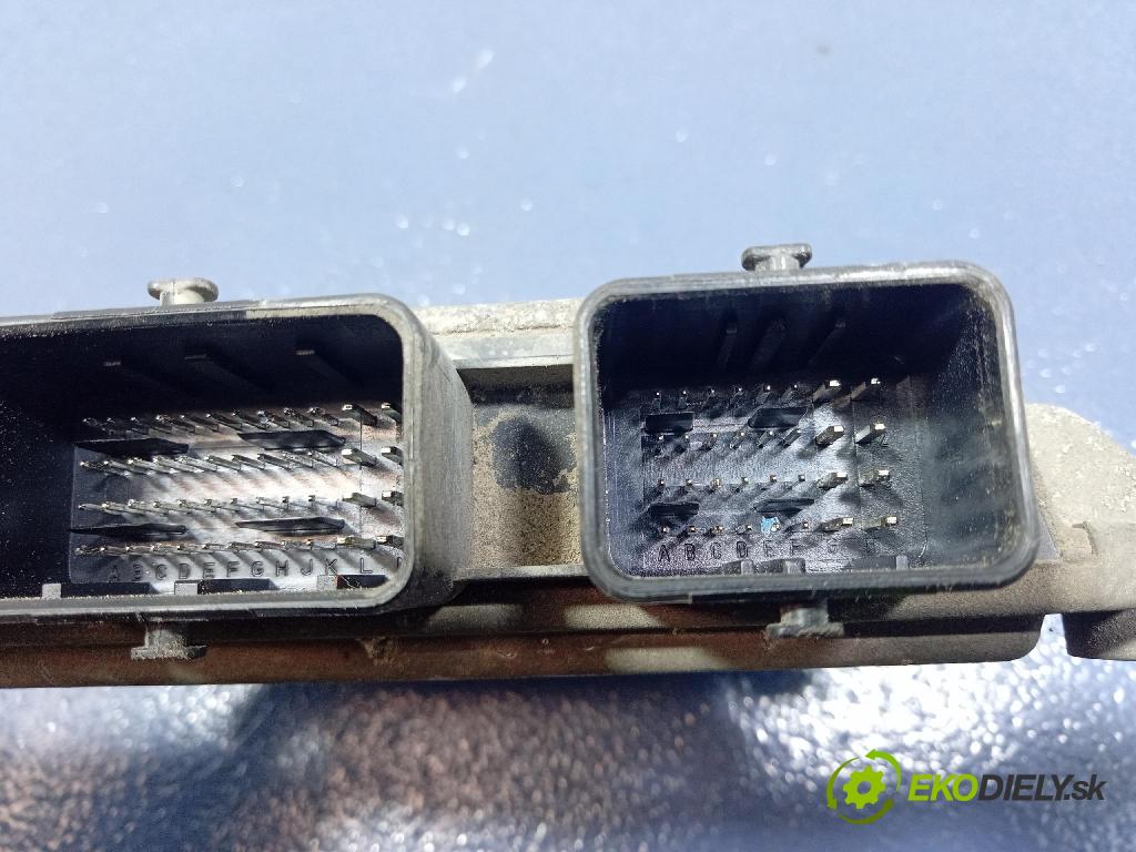 Toyota Aygo 2009 riadiaca jednotka Motor: 9666526480