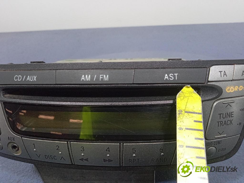 Toyota Aygo 2009 Radio I Navigácia: 