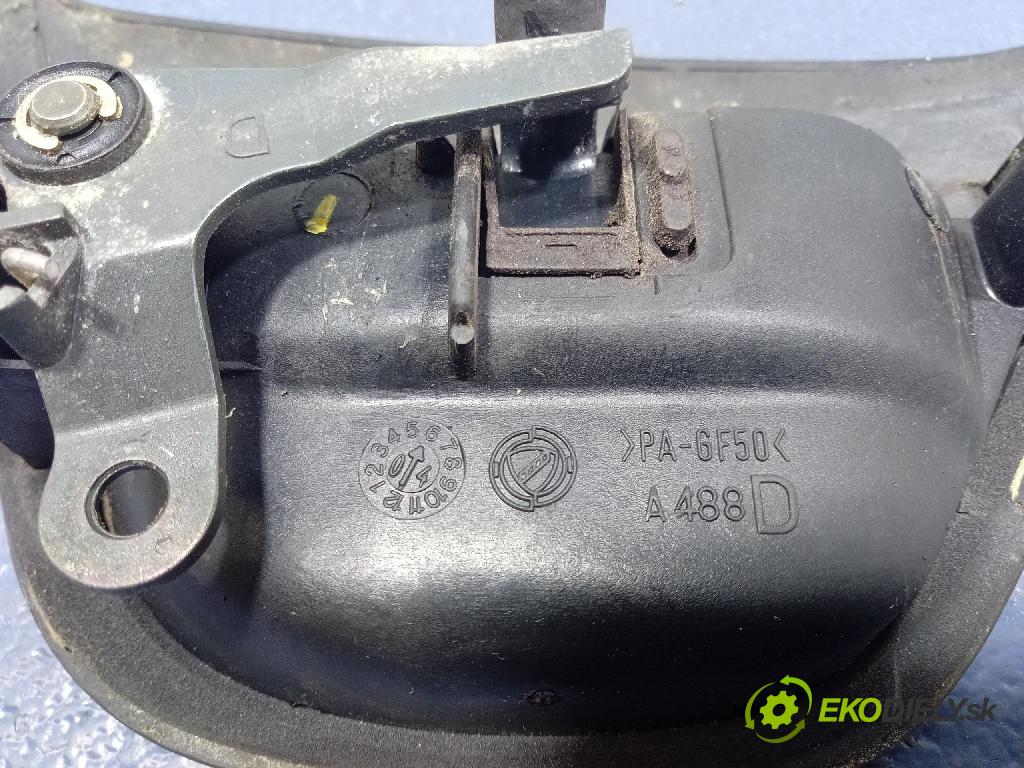 Alfa romeo 156 2000 klika Zad: Práva: