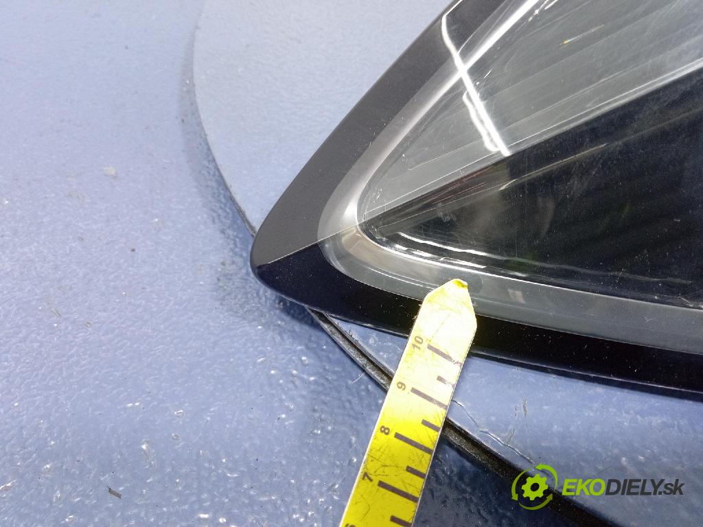 Opel Astra 2006 svetlo / reflektor zad ľavá Vonkajsia: