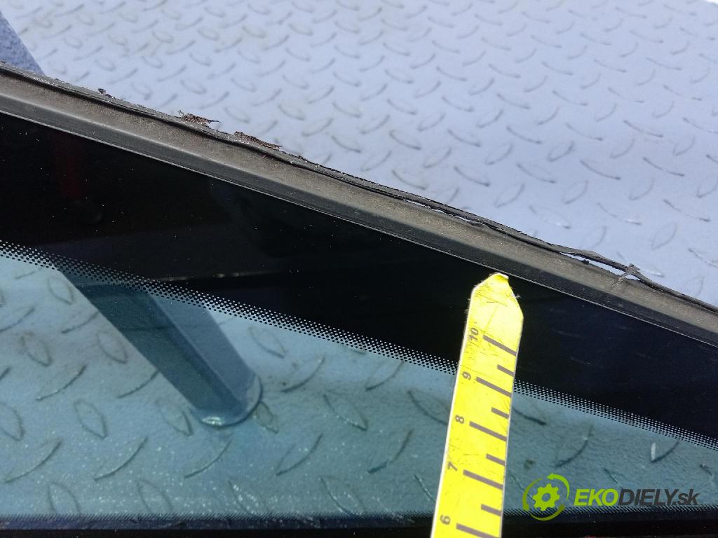 Opel Astra 2006 sklo Karoséria: zad