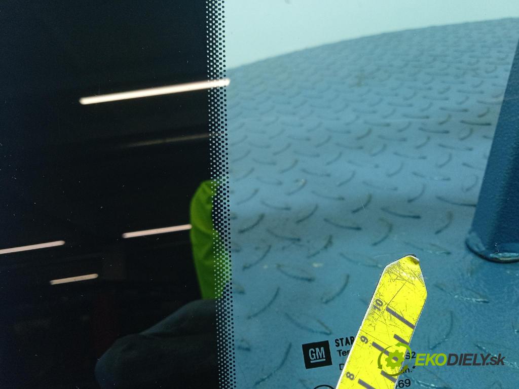 Opel Astra 2006 sklo Karoséria: zad