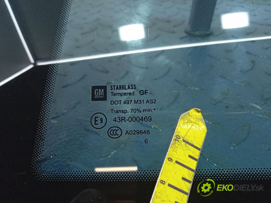 Opel Astra 2006 sklo Karoséria: zad