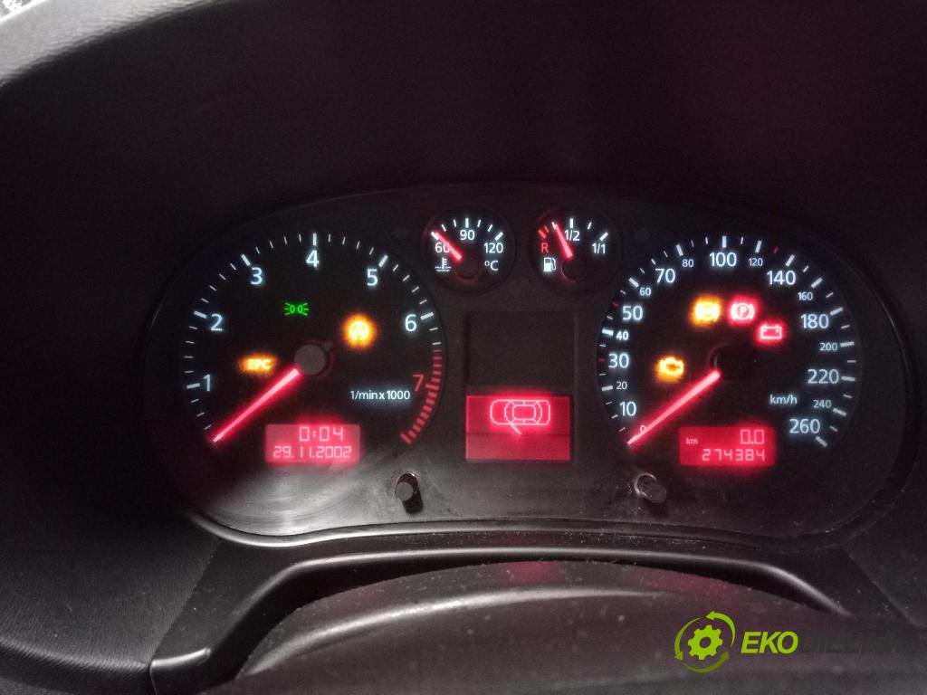Audi A3 2002 prístrojovka/ budíky 8L0920900N