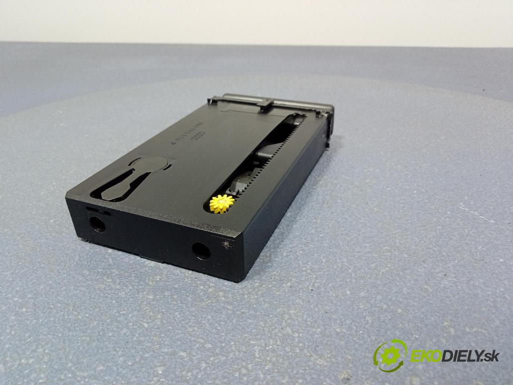 Audi A3 2002 kastlík 8L0862534F