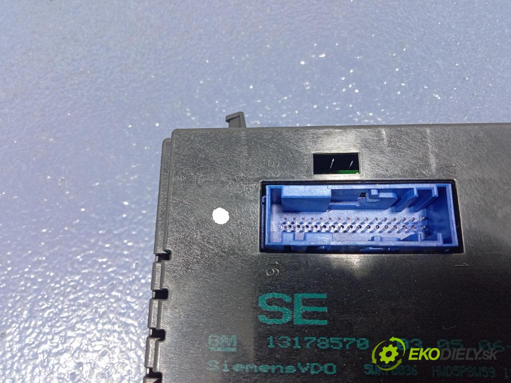 Opel Astra 2006 Zobrazit: Rádio: / GPS 13178570