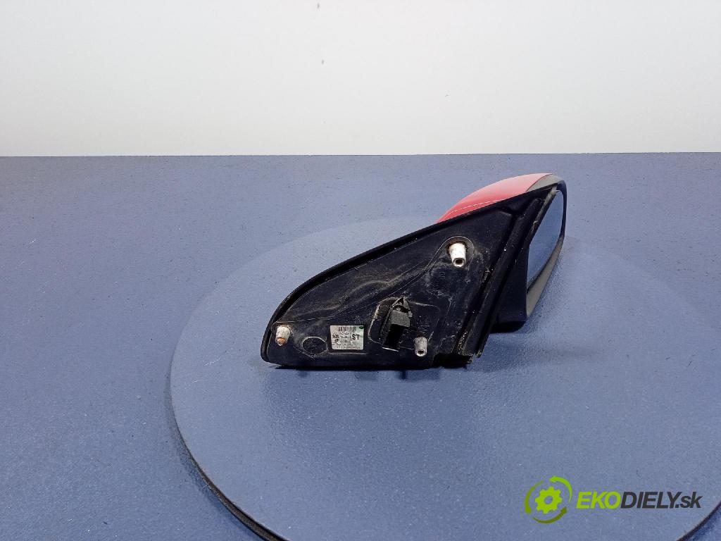 Opel Astra 2006 zrkadlo pravé