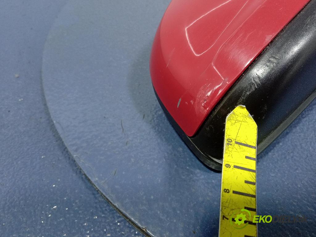 Opel Astra 2006 zrkadlo pravé