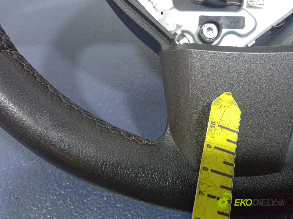 Opel Astra 2006 volant