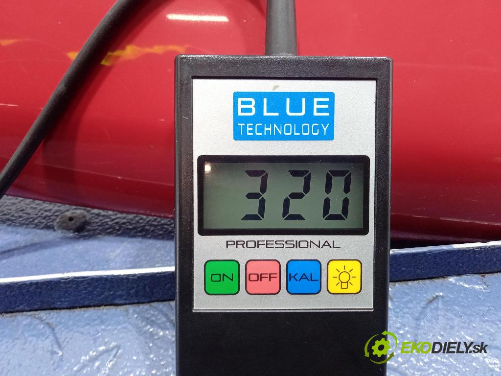 Opel Astra 2006 kapota přední: