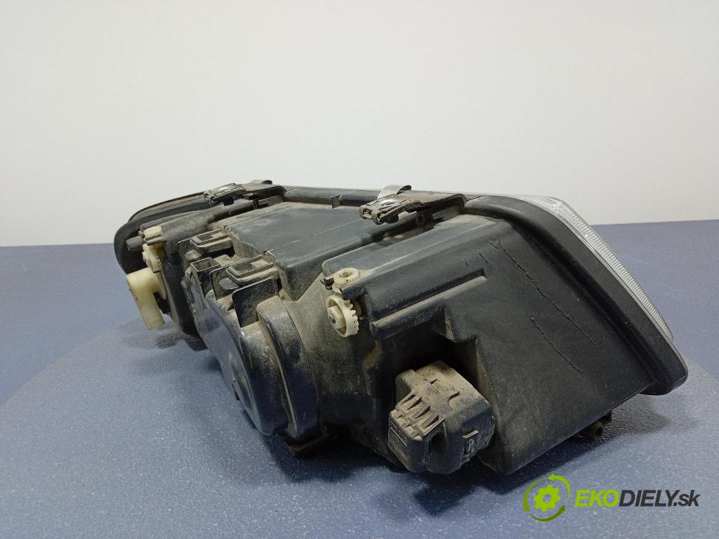 Audi A3 2002 světlo Levý: 153895-00