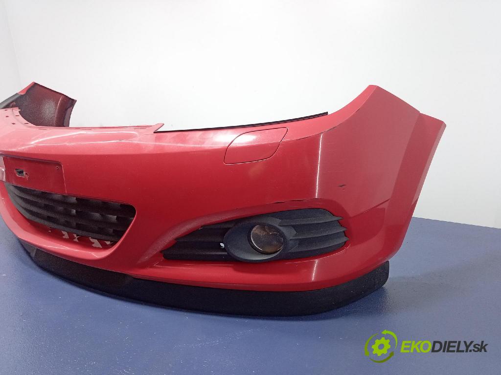 Opel Astra 2006 nárazník Predné