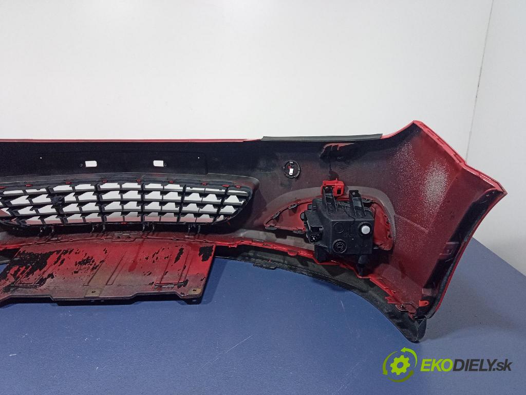 Opel Astra 2006 nárazník Predné