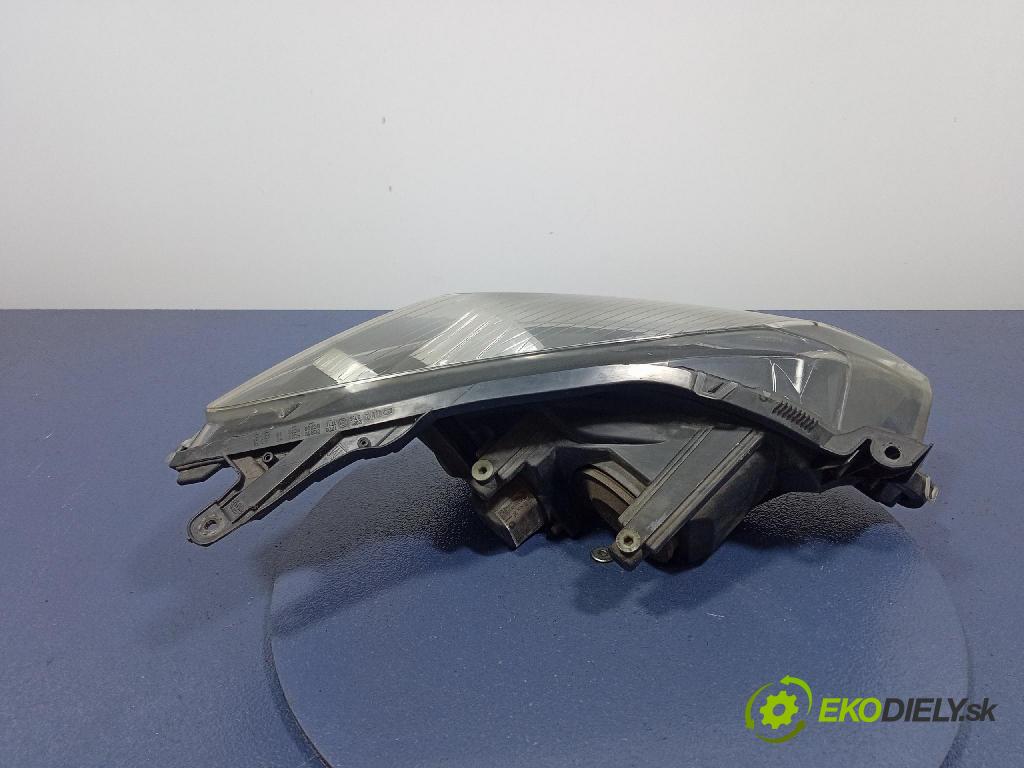 Opel Astra 2006 Reflektor: Vľavo: 1EG270370