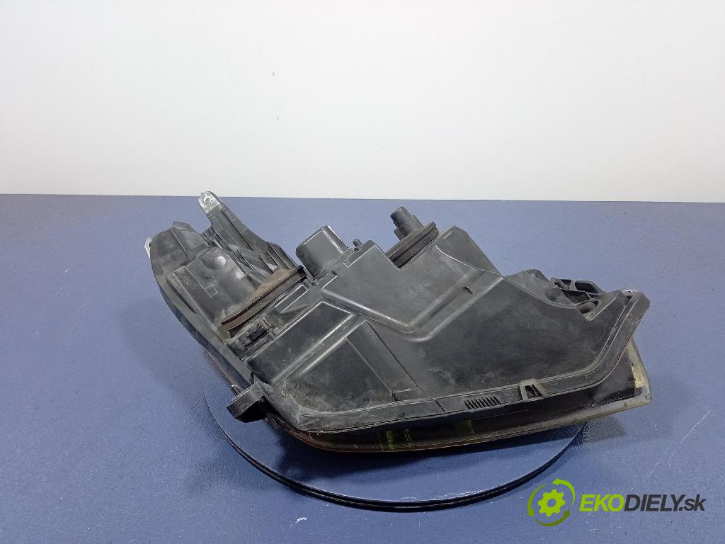 Opel Astra 2006 Reflektor: Vľavo: 1EG270370