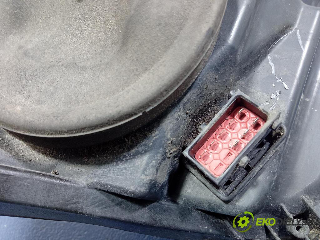 Opel Astra 2006 Reflektor: Vľavo: 1EG270370