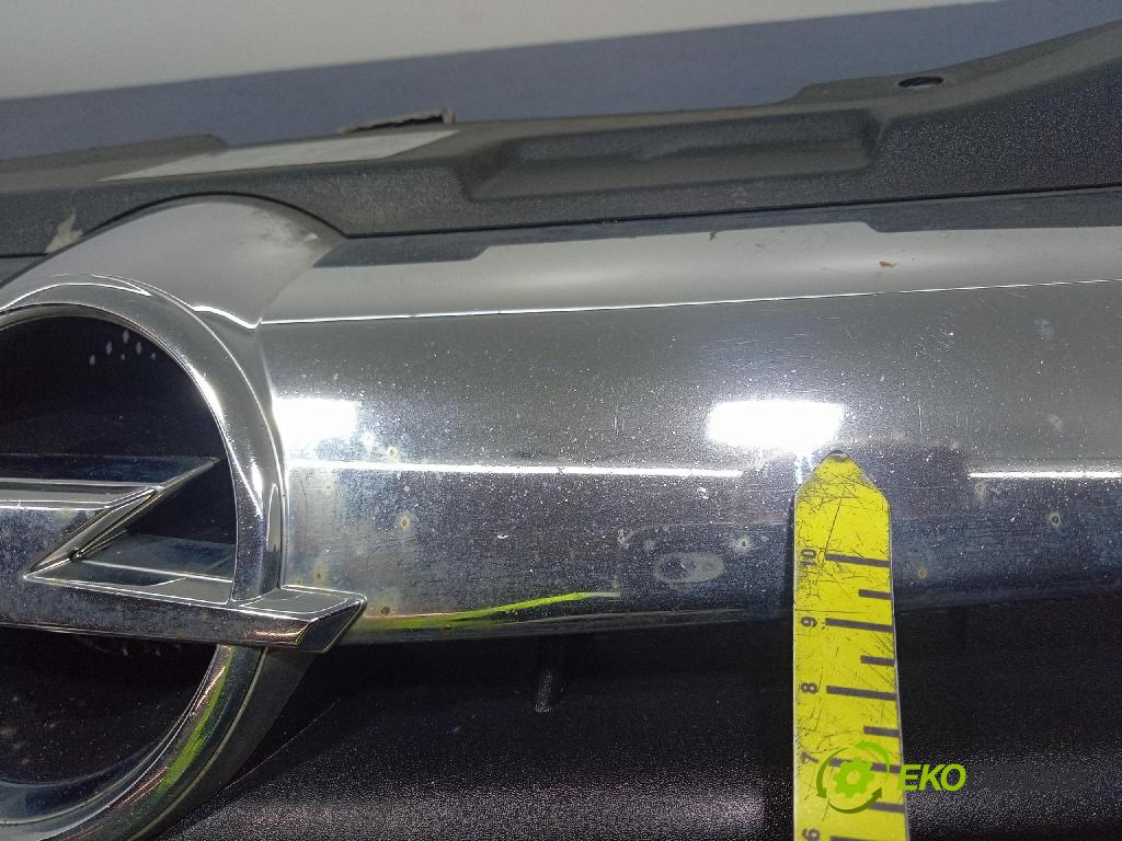 Opel Astra 2006 mřížka / Gril: 13108460