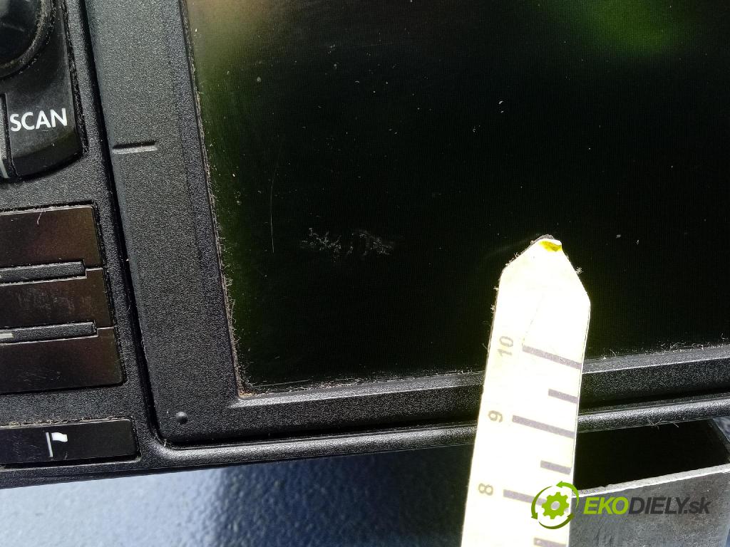 Ford Galaxy 2002 Radio I Navigácia: 7M5035191A
