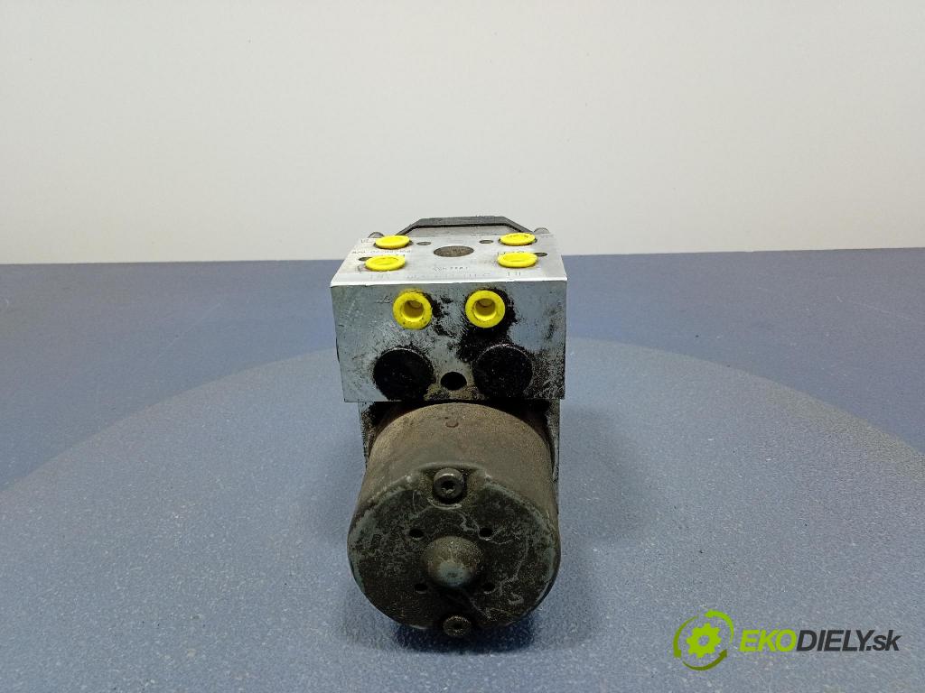 Audi A6 1998 čerpadlo ABS x 8E0614111C