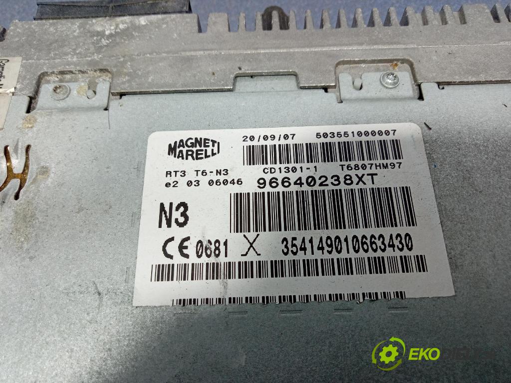 Peugeot 307 2007 Radio I Navigácia: 96640238XT