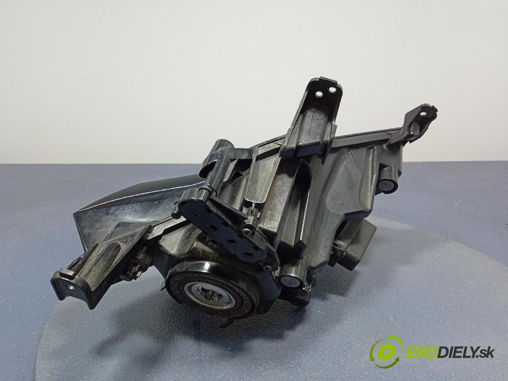 Kia Ceed 0 Halogen Levý: