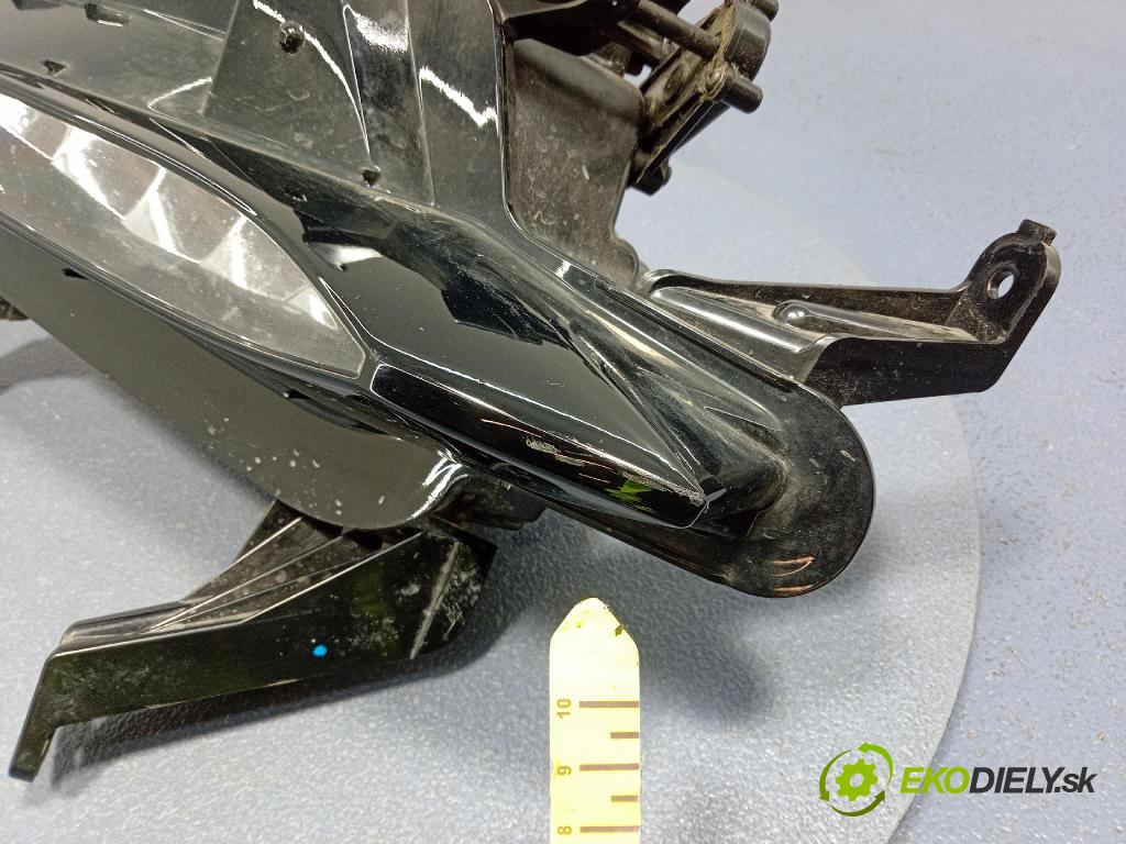 Kia Ceed 0 Halogen Levý: