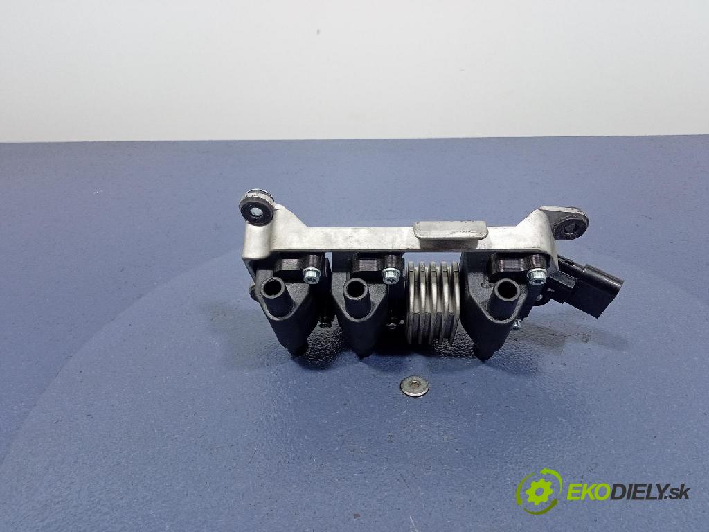 Audi A6 1998 cívka Zapalování: NGK U2010