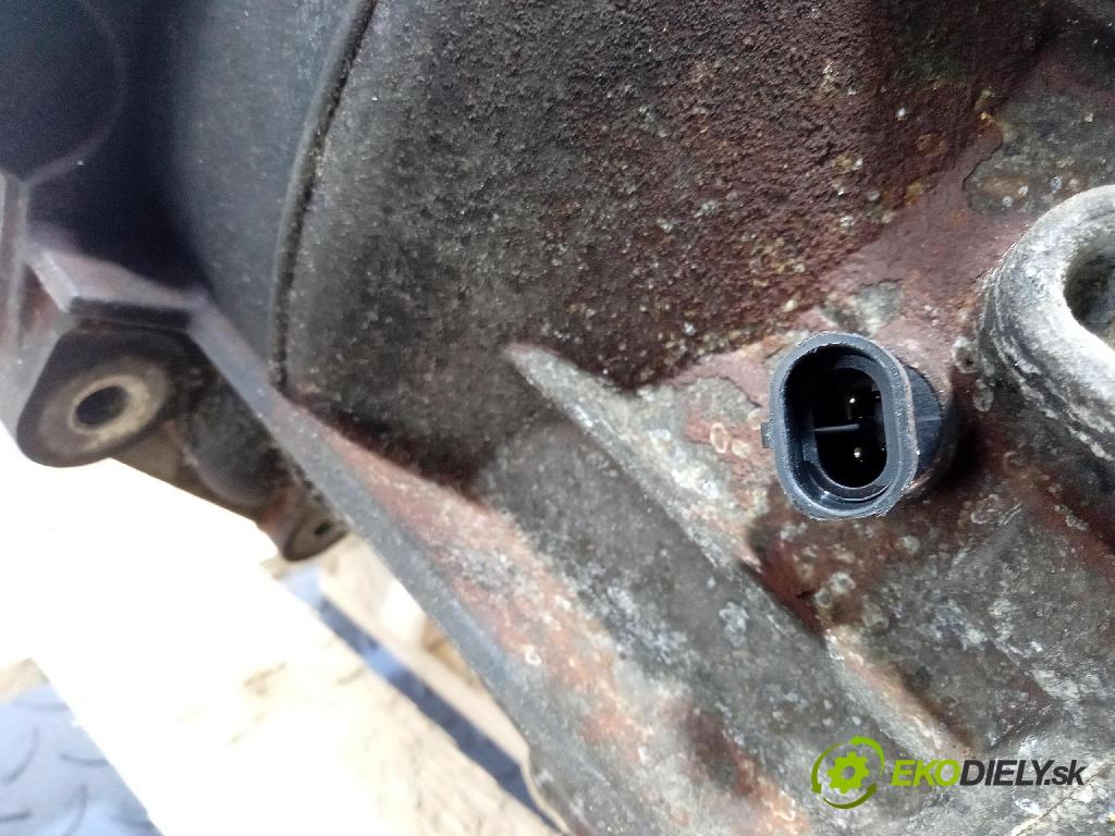 Opel Astra 2006 prevodovka Manualna M32