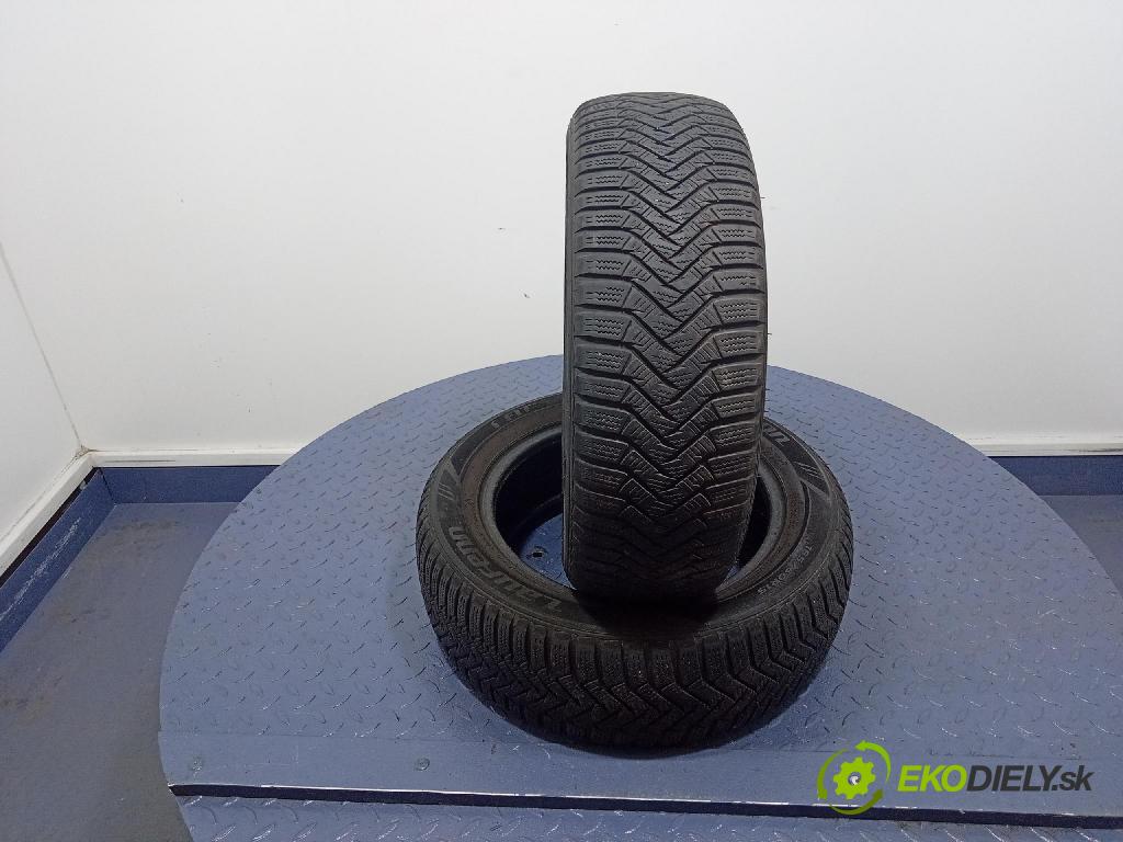 Renault Scenic 2000 pneumatiky: Zima 8808563476452