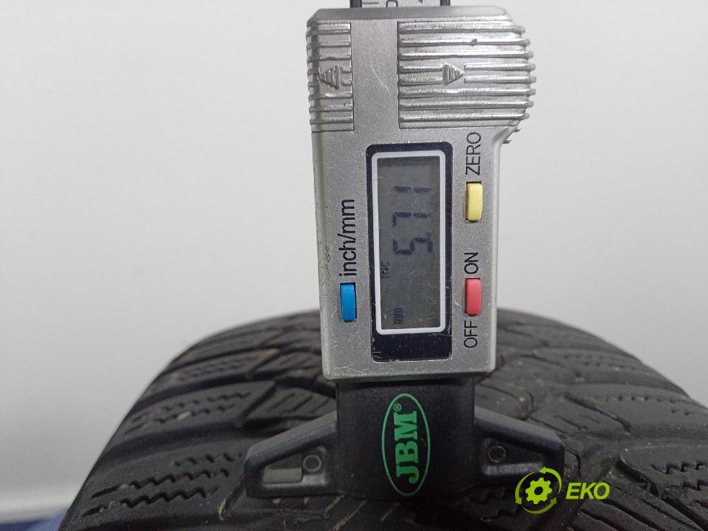 Renault Scenic 2000 pneumatiky: Zima 8808563476452