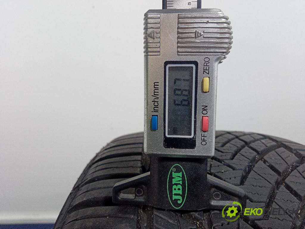 Audi A6 1998 pneumatiky: Víceúrovňové