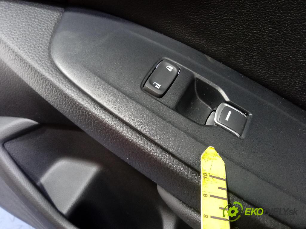 Honda Accord 2020 Tapacír: dveře před Práva: 83500-TVA-A010-2