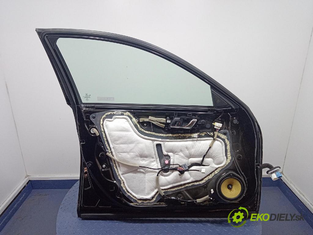 Honda Accord 2020 dveře před Vlevo, odjet: