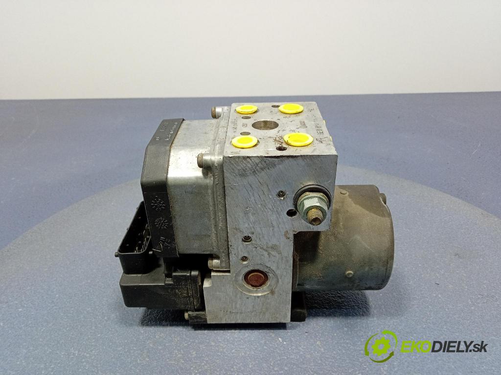 Audi A4 1999 čerpadlo ABS x 8E0614111AH