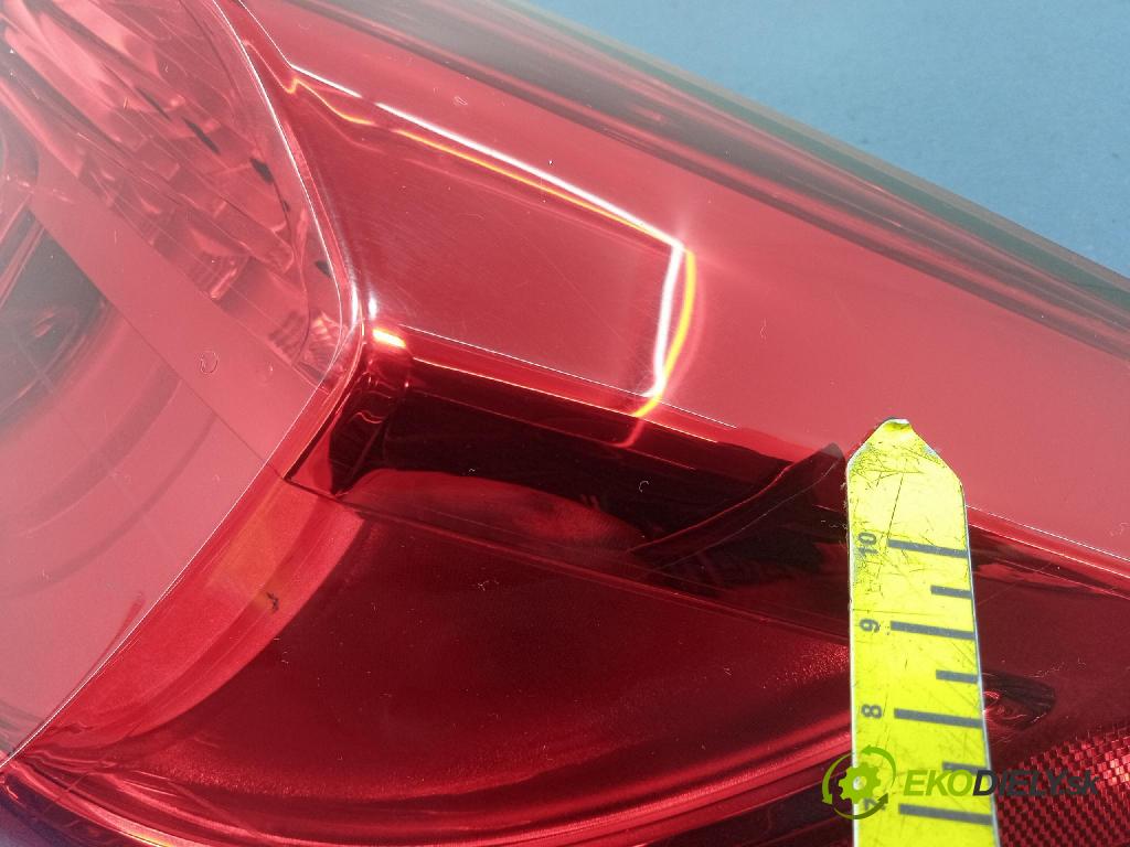 Honda Accord 2020 svetlo / reflektor zad Prava: Vonkajsia: